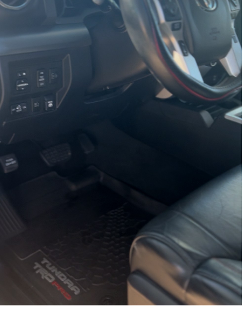 Toyota Tundra after GlossPoint detail